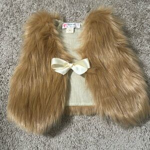 Vogue Fashion Faux Fur Vest